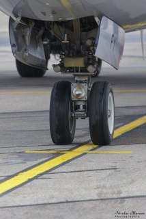 Jet2Holidays - Boeing 757  -G-LSAD