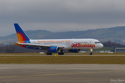 Jet2Holidays - G-LSAD -  Boeing 757