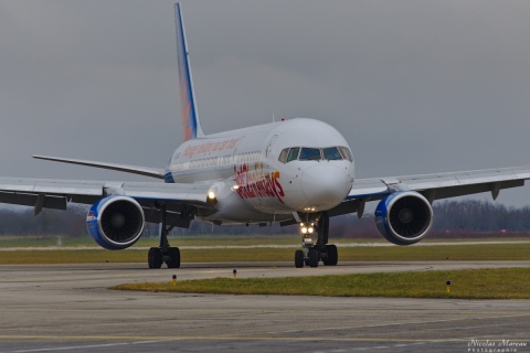 Jet2Holidays - G-LSAD -  Boeing 757