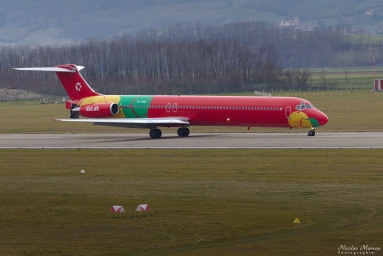 McDonnell Douglas MD-83 - OY-RUE