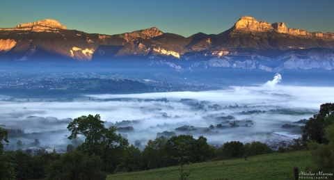 Brume dans la vallée