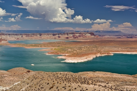 Lake Powell - Wahweap overlook